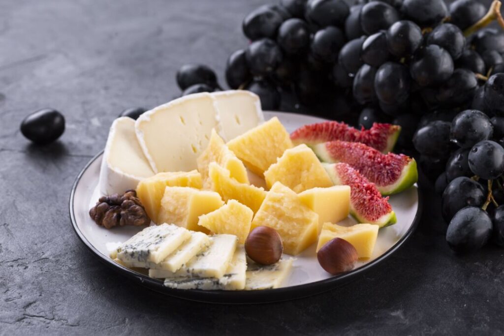 fresh fruits and cheese
